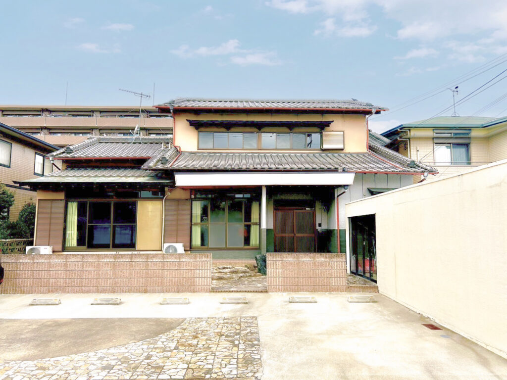 てのひらほーむ事業所の外観(福岡県春日市)